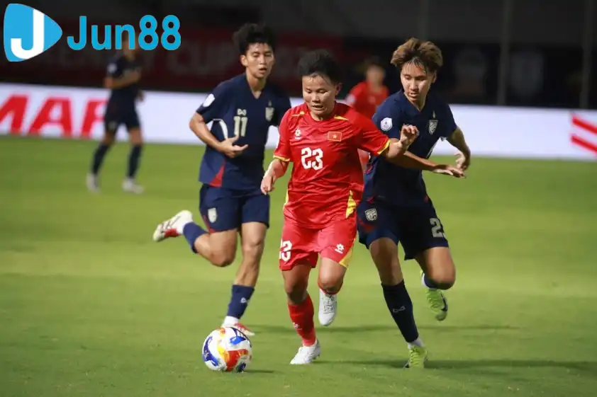 ĐT nữ Việt Nam vẫn đang được đánh giá cao hơn Thái Lan ĐT nữ Việt Nam vẫn đang được đánh giá cao hơn Thái Lan