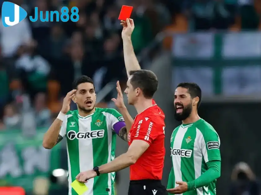 Real Betis được đánh giá cao hơn ở trận đấu này Real Betis được đánh giá cao hơn ở trận đấu này
