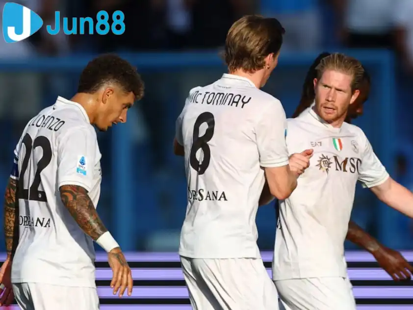 Phân tích trận đấu Napoli và Qarabag: Chiến thắng là điều không thể thiếu